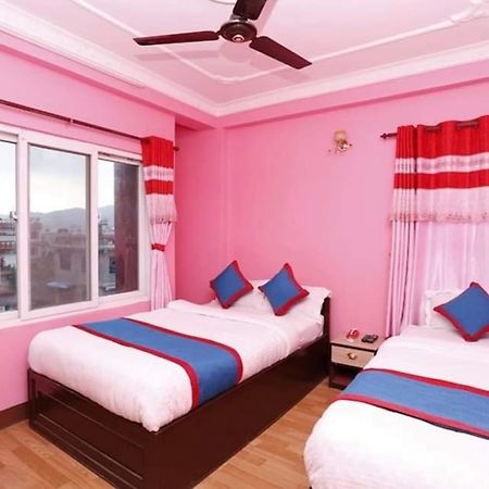 Hotel Chandragiri Paradise カトマンズ エクステリア 写真