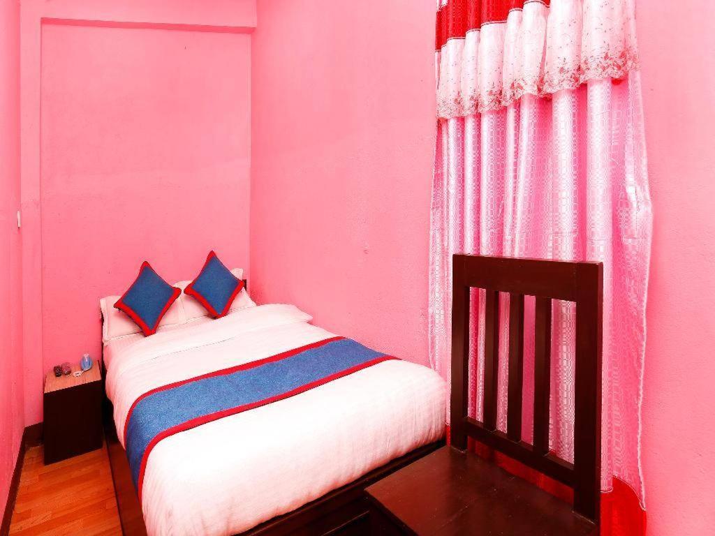 Hotel Chandragiri Paradise カトマンズ エクステリア 写真