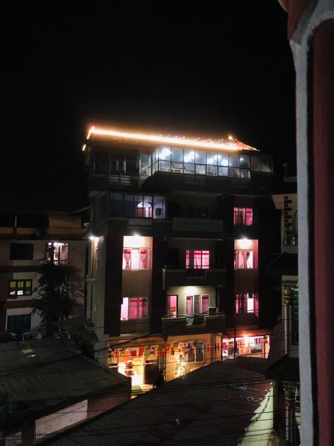 Hotel Chandragiri Paradise カトマンズ エクステリア 写真
