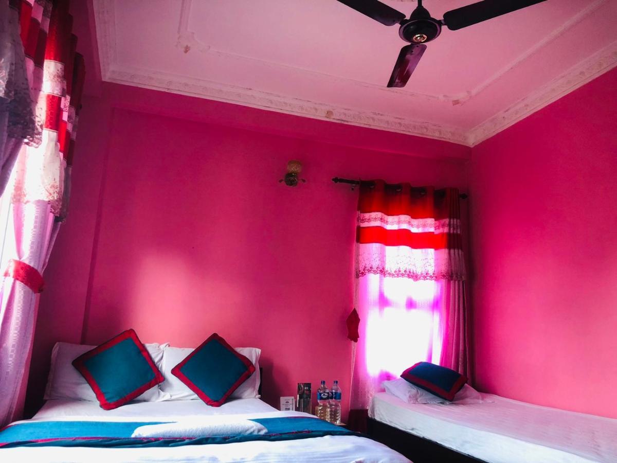 Hotel Chandragiri Paradise カトマンズ エクステリア 写真
