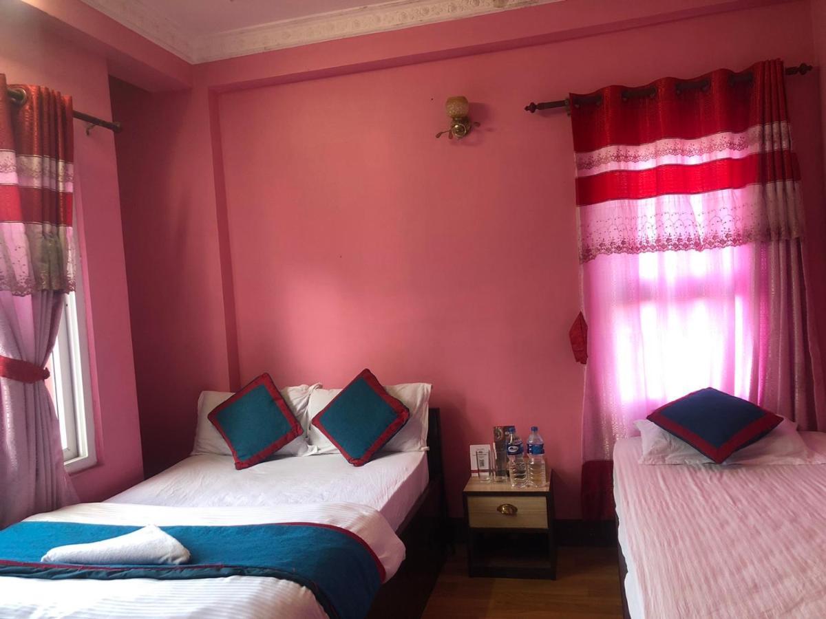 Hotel Chandragiri Paradise カトマンズ エクステリア 写真