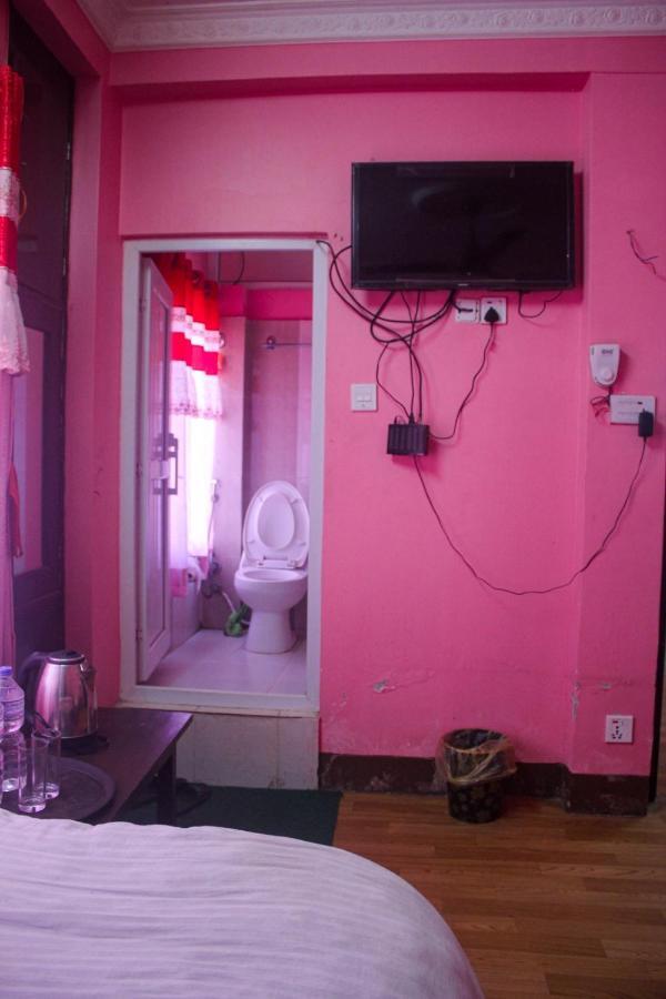 Hotel Chandragiri Paradise カトマンズ エクステリア 写真