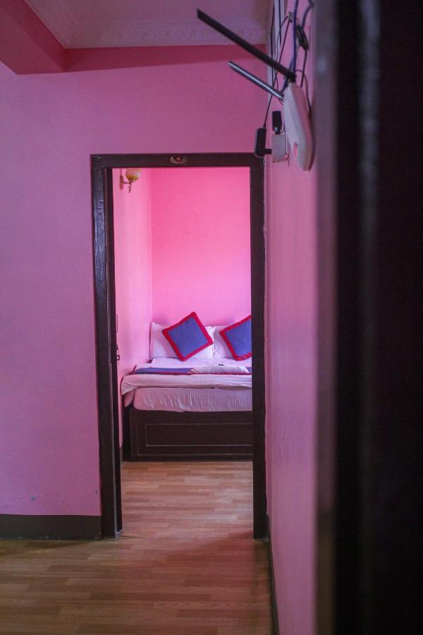 Hotel Chandragiri Paradise カトマンズ エクステリア 写真
